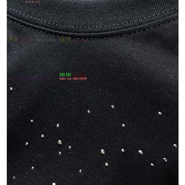 ���� ũ������ ���� Ƽ���� CH237168-4