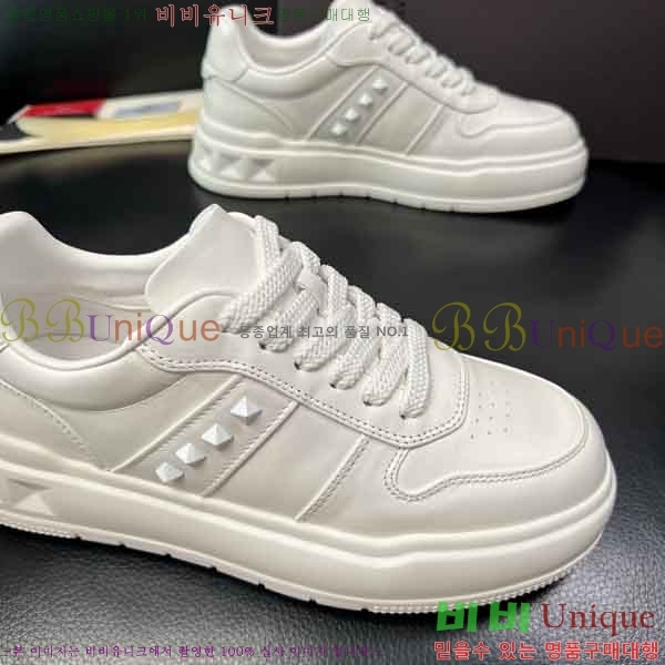 ���� �߷�Ƽ�� ����Ŀ�� V55041116-1