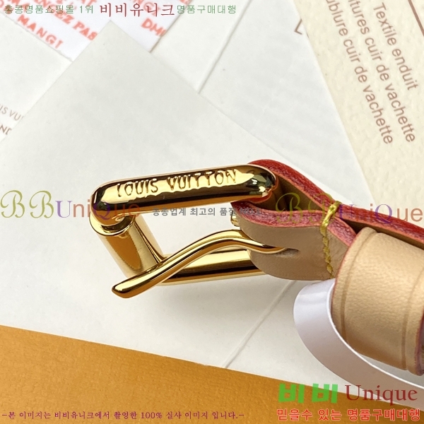 #����*�� ũ���� ���Ϸ�Ʈ�� �� M27945-101