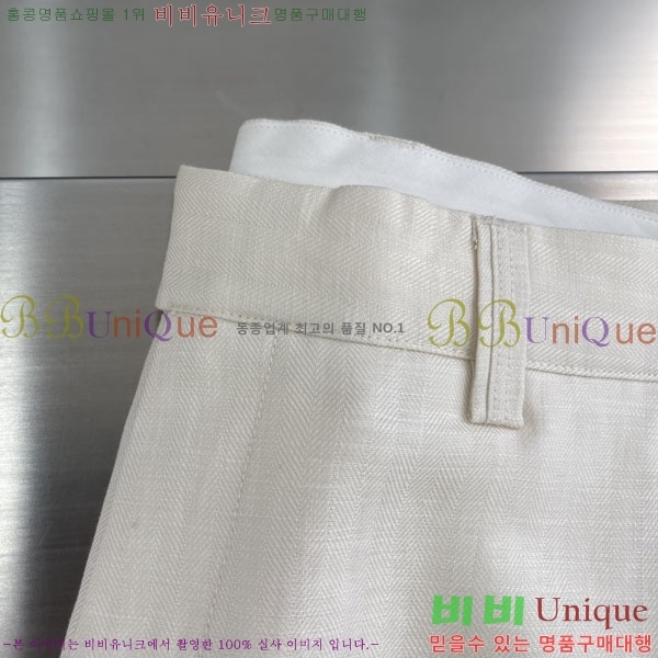 ���� ���ڷ� ��ġ�ڸ� �ݹ��� BC75668-3