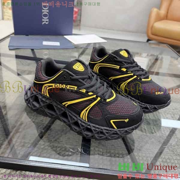 ���� ��* ����Ŀ�� B12955680