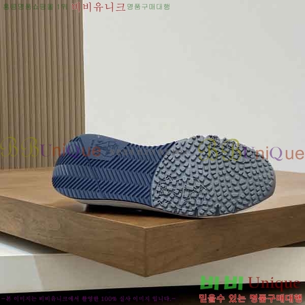 ���� ���ڷ� ��ġ�ڸ� ����Ŀ�� BC377336-8