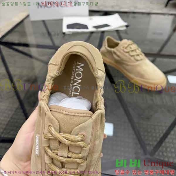 ���� ��**�� ����Ŀ�� M2N66902-1