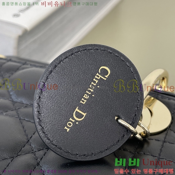 #��� Lady Dior �̴� ���̵�� M00318-202