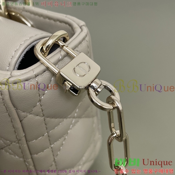 #��� ���̵� �� ���̹� ����ũ�� M00300-204