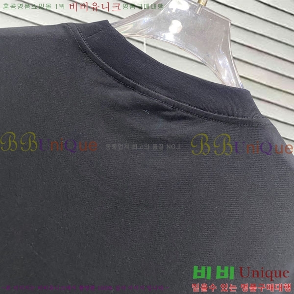 ���� �߷��þư� ���� Ƽ���� BA24390