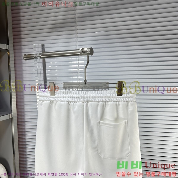 ���� �߷��þư� �ݹ��� BA136497-1